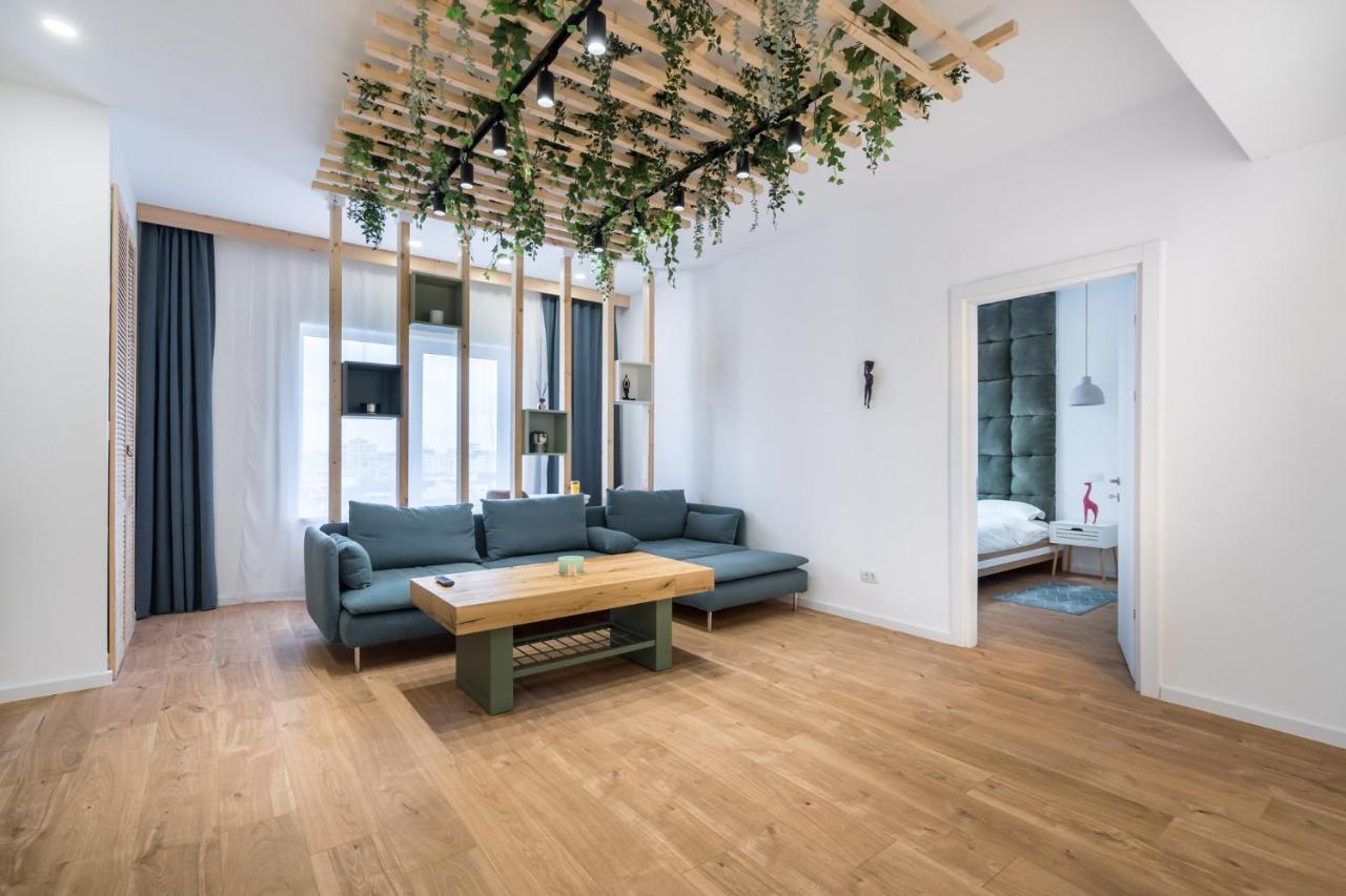Jungle Escape - Luxe 1-Br Haven In Bucharest Apartamento Exterior foto